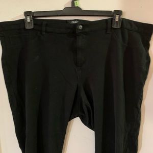 Woman’s Plus Black Jeggings Pants Stretchy 20W